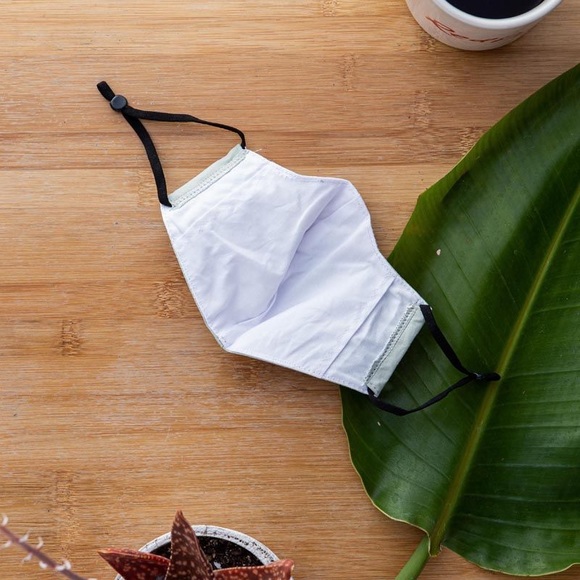 New“ You’re A Funny Llama” Kids Face Mask - Picture 2 of 12